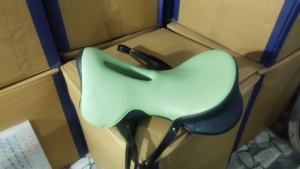 Sillines de resistencia de alta calidad sintéticas con Árbol de fibra Diseño cómodo para montar a caballo - Product Image 5