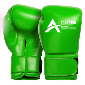 Gants de boxe Muay Thai de qualité supérieure conçus sur mesure pour l'entraînement Logo personnalisé sur les équipements de combat de qualité supérieure - Product Image 3