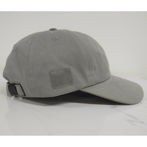 Venta al por mayor gorras de béisbol de alta calidad 6 paneles logotipo bordado ligeramente curvado ajustable plástico Strapback Vietnam Headwear OEM - Product Image 3