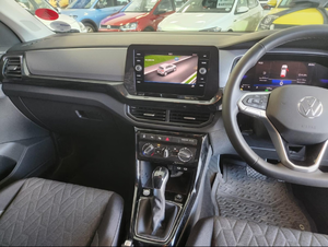 รถยนต์มือสองคุณภาพดีราคาประหยัด ปี 2026 โฟล์คสวาเกน ที-ครอส 1.0 TSI Life เกียร์ออโต้ พวงมาลัยขวา - Product Image 2