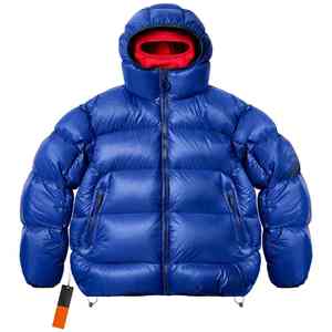 เสื้อแจ็คเก็ตพัฟเฟอร์ผู้ชายสไตล์ไฮสตรีทสำหรับฤดูหนาว คอตั้ง ลายตัวอักษรด้านหน้า ระบายอากาศได้ดี กันน้ำ พร้อมบริการ OEM - Product Image 1