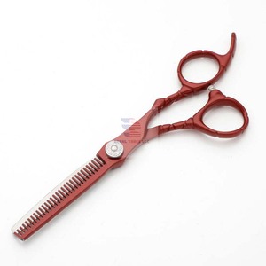 Juego de tijeras personalizadas profesionales Juego de tijeras de aseo para mascotas diestros de acero inoxidable - Product Image 2