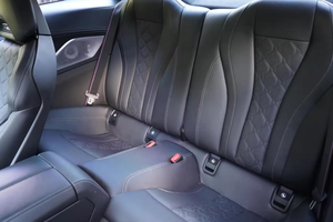 Coupé M8 Competition 2024 Usado en Excelentes Condiciones, 250/300 CV, Motor V8 Twin Turbo, Tracción en las Cuatro Ruedas, Paquete M Competition, Volante a la Izquierda, Cuero, Auto Usado en Venta - Product Image 4