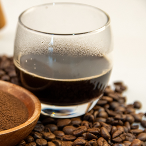 Poudre de café instantané soluble séchée par pulvérisation du Vietnam pour machine à boissons, torréfaction foncée, goût équilibré, arôme flexible, emballage flexible - Product Image 3