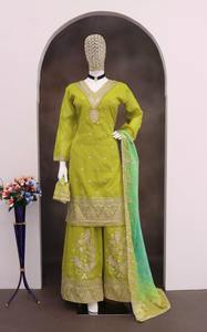 Ropa étnica Cosmos seda con bordado Salwar traje mujer fabricante de moda de la India al precio más bajo - Product Image 5