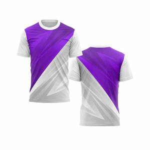เสื้อฟุตบอลชายสีขาวแดงลายเฉียงแบบคัสตอม คอกลม ระบายอากาศได้ดี น้ำหนักเบา แขนสั้น เหมาะสำหรับฝึกซ้อม ดีไซน์เรียบง่าย - Product Image 4