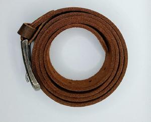 Ceintures en cuir de vachette pour hommes élégantes personnalisées en gros avec un alliage élégant pour la boucle avec logo personnalisé - Product Image 1
