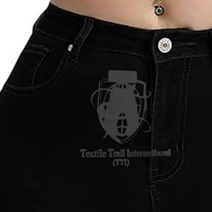 Shorts en jean pour femmes de qualité supérieure, style décontracté, uni, légers, fabriqués en usine. - Product Image 6