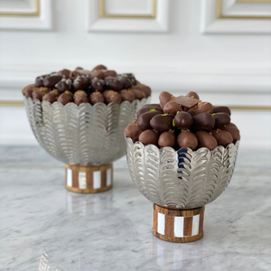 Bol de service au chocolat Poignée en métal design Plateaux de serveur de dattes au chocolat Bol à chocolat en marbre gris naturel - Product Image 5
