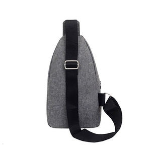 Fac Sales Bolsos de pecho de gran capacidad para hombres Poliéster duradero Impermeable Ligero Logotipo personalizado Impresión Moda Estilo de negocios Verano - Product Image 4