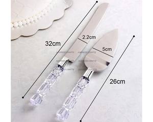 Service à manger élégant et à dessert en acier inoxydable avec poignée en acrylique Serveur à gâteaux parfait pour les occasions et les réunions de famille Spcl - Product Image 5