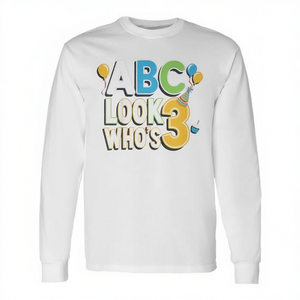 Camiseta de Manga Larga con el Alfabeto para Cumpleaños, Diseño ABC Look Who's 3 para Niños Pequeños de Tres Años, para Promociones - Product Image 2
