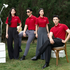 Polo unisexe de haute qualité 210 g/m² en coton et polyester durable, épaules contrastées, idéal pour les uniformes du personnel de restauration - Product Image 5