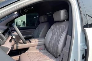 NOUVELLE ARRIVÉE DE NOTRE ÉDITION DE LUXE EXCLUSIVE NIO ES8, 6 PLACES, STANDARD OR POUR UN CONDUITE MODERNE, AVEC TECHNOLOGIE DE CHANGEMENT DE BATTERIE - Product Image 3