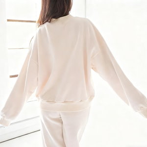 Sudadera con Capucha Extra Grande para Mujer, Personalizada, de Invierno, Tejida, Informal, Gruesa, de 180 g, de Algodón Orgánico, con Logotipo Bordado en la Parte Delantera - Product Image 2