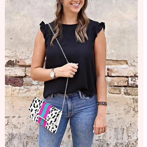 Élevez votre jeu d'accessoires avec cette pochette et ce sac à bandoulière audacieux léopard arc-en-ciel - Product Image 5