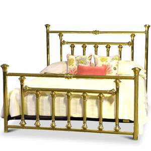 <b>Antique</b> Inspired Brass <b>Bed</b> <b>Frame</b> With Vintage Texture Detailed Craftsmanship For Traditional Palace Style Bedroom - Product Image 5