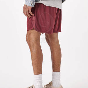 Pantalones cortos de malla de entrenamiento ligeros para hombres con tela de tacto fresco Pantalones cortos de malla diarios para hombres con ajuste funcional - Product Image 6