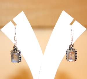 Boucles d'oreilles pendantes en argent sterling 925 unisexe, pierre de lune arc-en-ciel naturelle artisanale, pierres de cristal de guérison ethniques, idée cadeau - Product Image 3