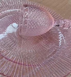 Piring Alas Kaca Bergaris Warna 33cm 13inci dengan Set Gelas untuk Acara Pernikahan dan Pesta - Product Image 4