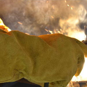 Guantes de trabajo de soldador de etiqueta privada de la mejor calidad, guantes de seguridad de nueva tendencia para soldadura, tarifa de fábrica exigida por el cliente - Product Image 5