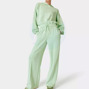 Ensemble de survêtement décontracté pour femmes, fabriqué par des professionnels, 2 pièces, de haute qualité, respirant, écologique, à bas prix - Product Image 1