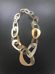 Horn chain Necklace Fashion Jewelry Necklace Most Stylish Buffalo Horn Chain Necklace <b>for</b> Women Girls Parties High Quality - Product Image 3