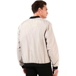 Personalizado Top Nueva llegada Invierno High Street Casual Wear Unisex Bomber Chaquetas Tela de pana de buena calidad - Product Image 2