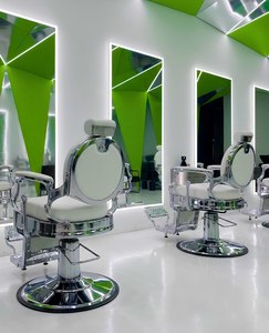 Contemporary Salon Furniture Set Metal Hairdressing Chairs With <b>Mirrors</b> And Reception <b>Desk</b> For Commercial Use - Product Image 4