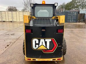 Chargeuse compacte sur pneus CAT 216B3, machine de construction pour travaux agricoles et de chantier - Product Image 4