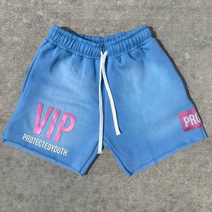 Short de sudation délavé à l'acide avec logo à impression bouffante personnalisée, ourlet brut en coton polaire avec poches zippées - Product Image 1