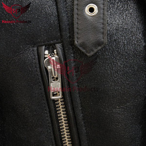 Abrigo de piel de oveja negra para hombre: elegancia personalizable para una calidez inigualable y un aspecto moderno al por mayor - Product Image 4