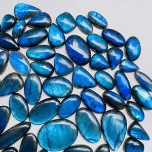 Pierre précieuse Labradorite bleue naturelle de belle qualité à facettes coupe taille libre fabrication de bijoux en vrac lot de gros disponible - Product Image 2