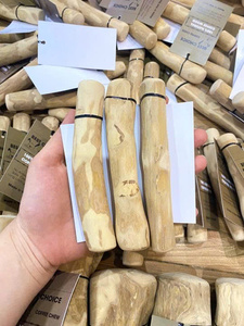 Mâcher du bois de café sans éclats pour le nettoyage des dents et le comportement à mâcher des chiens - Product Image 4