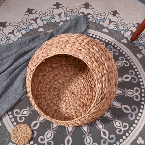 Cama ecológica tejida a mano para gatos y mascotas, Natural jacinto de agua, Material de malla de verano fresco, sostenible y fresco para mascotas - Product Image 2