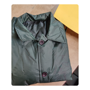 La lluvia de guardia de seguridad de PVC reutilizable más vendida para Poncho Chubasquero reflectante impermeable desechable para exteriores para acampar - Product Image 1