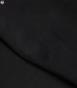 ชุดกีฬาผ้าฟลีซสไตล์แอทเทเลชเชอร์สีพื้นพร้อมซับในที่อบอุ่นและใส่สบายสำหรับตู้เสื้อผ้าที่ทันสมัย - Product Image 5