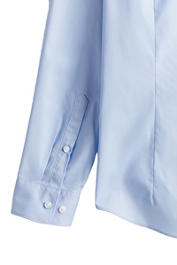 Chemises unies à manches longues et à col boutonné de haute qualité en polyester et coton pour hommes - Product Image 3