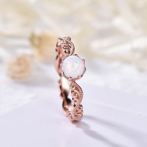 Anillo de oro de 18kt, increíble piedra preciosa de ópalo etíope, nuevo diseño de lujo, anillos de joyería fina de oro macizo, anillos de ópalo - Product Image 2