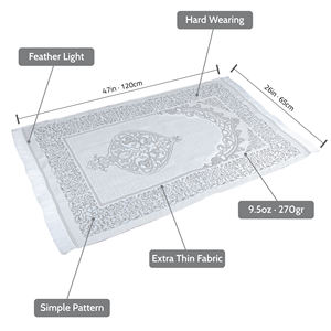 Set de Regalo de Oración Gris Yaseen, Alfombra de Oración, Tasbih, Gorro Kufi y Libro de Yaseen en Bolsa Shantung, Regalo Perfecto para el Día del Padre y para el Novio - Product Image 5