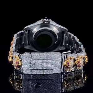 Montre mécanique pour homme, entièrement sertie de diamants, avec cadran jaune, diamants en moissanite et mouvement à quartz de luxe en acier inoxydable - Product Image 3