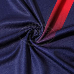 Tenue de football professionnelle de haute qualité, tissu 100% polyester, design personnalisé, tenue d'équipe de football, légère, respirante, rapide - Product Image 3