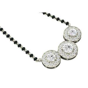 Compre un Mangalsutra de Plata Pura con Baño de Oro, Cadena de Perlas y Diamantes, Estilo Étnico Religioso, Regalo Perfecto para su Esposa - Product Image 3