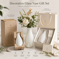 Gerippte Glasvase Kleine Dekorative Blumenvase für Hochzeits-Tischdekoration Wohnungsdekoration Individuelle Farbe Geschenkverpackung
