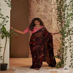 Nueva elegancia, traje de moda, Colección Premium, blusa Sari de gasa Georgette con trabajo de tejido y bordado a la venta - Product Image 1