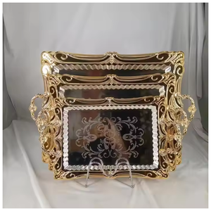 Bandejas DE SERVICIO DE METAL modernas con mango dorado Regalo de Diwali hecho a mano ecológico Venta caliente de alta calidad Hecho EN LA India - Product Image 1