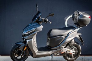 Modelo en Oferta, Nuevo M-G-B LIF-AN E4 45 km/h 1200w, Motor Bos-ch, 60V 26Ah, Ciclomotor de 50cc, con 2 Años de Garantía Internacional - Product Image 2