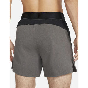 Shorts de sport personnalisés unis en polyester pour homme, entrejambe 5 pouces, pour la course et l'entraînement - Product Image 6