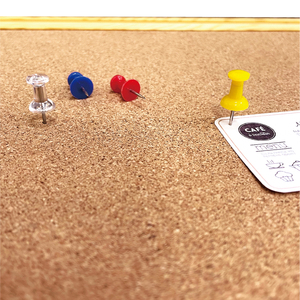 Planche de démonstration en liège naturel de haute densité, pin push up, surface de liège nature - Product Image 4