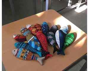 Decoración de pared de peces de madera hecha a mano, adorno de peces de madera hecho de madera natural para exhibición en el hogar o regalo de recuerdo - Product Image 2